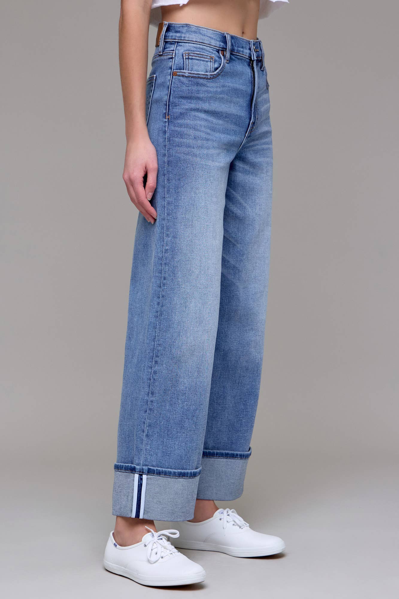 Cuffed Stretch Relaxed Denim