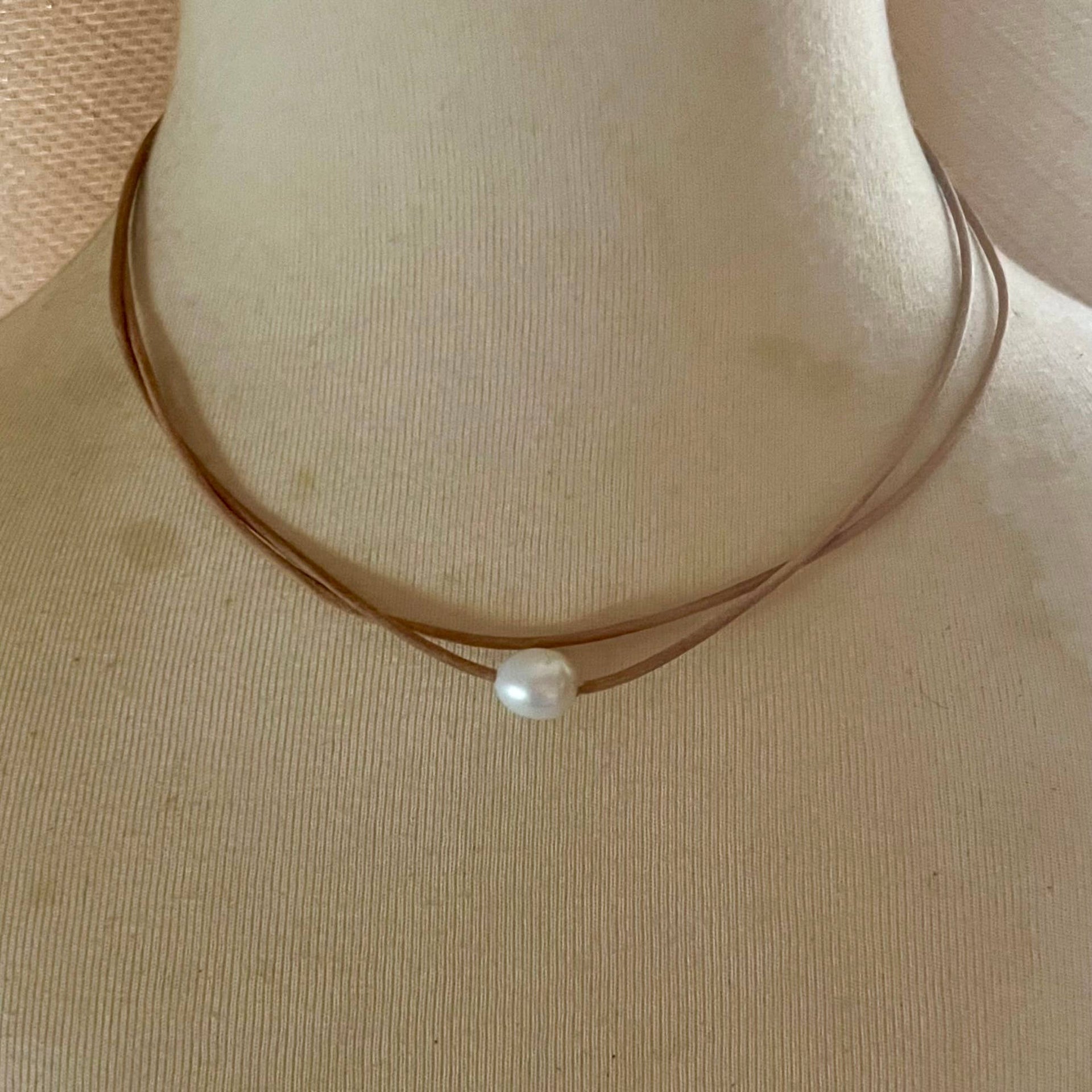 Freshwater Pearl Leather Necklace