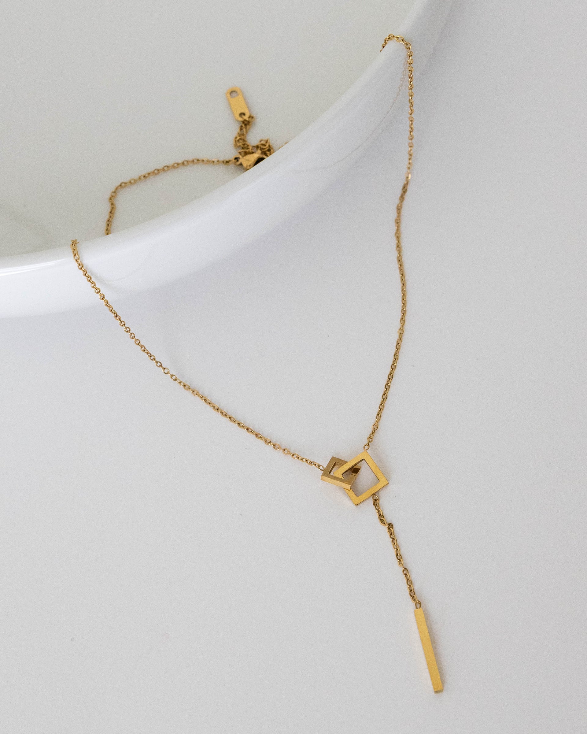 DRIFT Square Chain Necklace