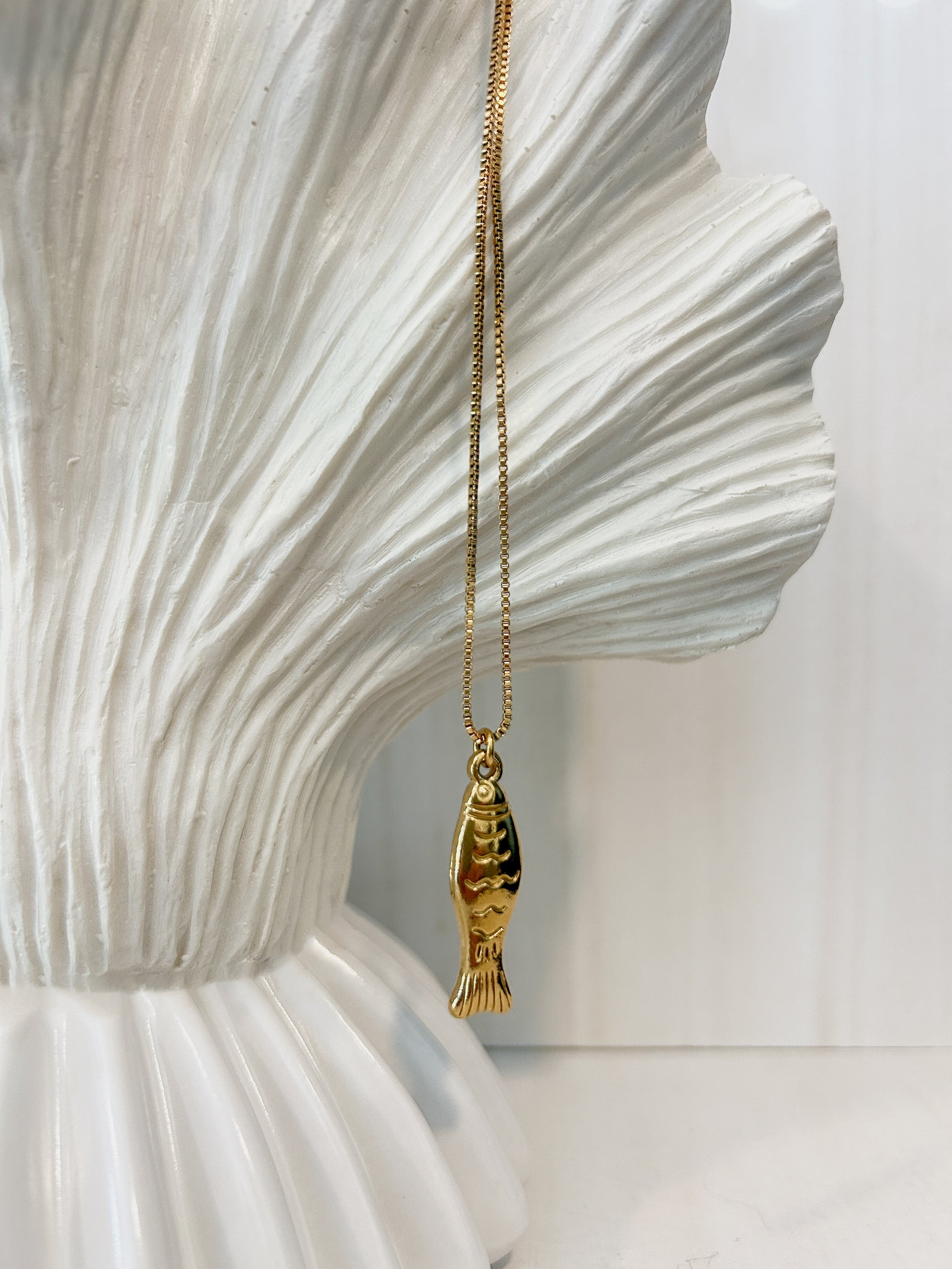 DRIFT Gold Small Fish Necklace