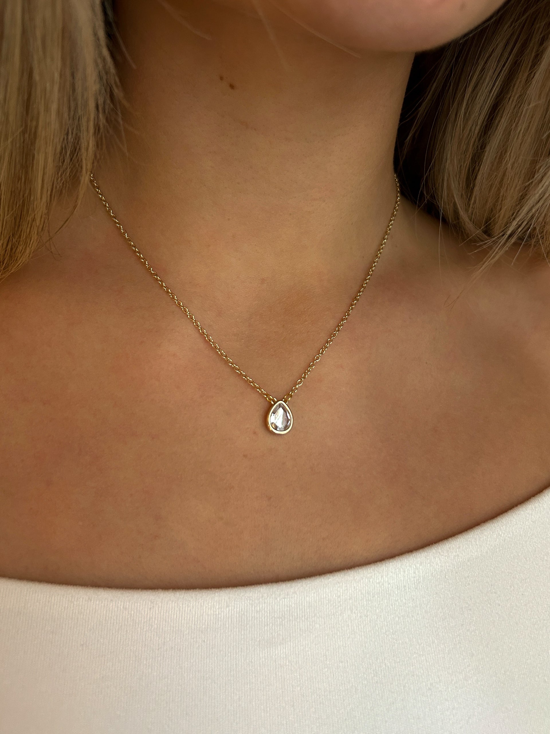DRIFT Gold Water Drop Necklace