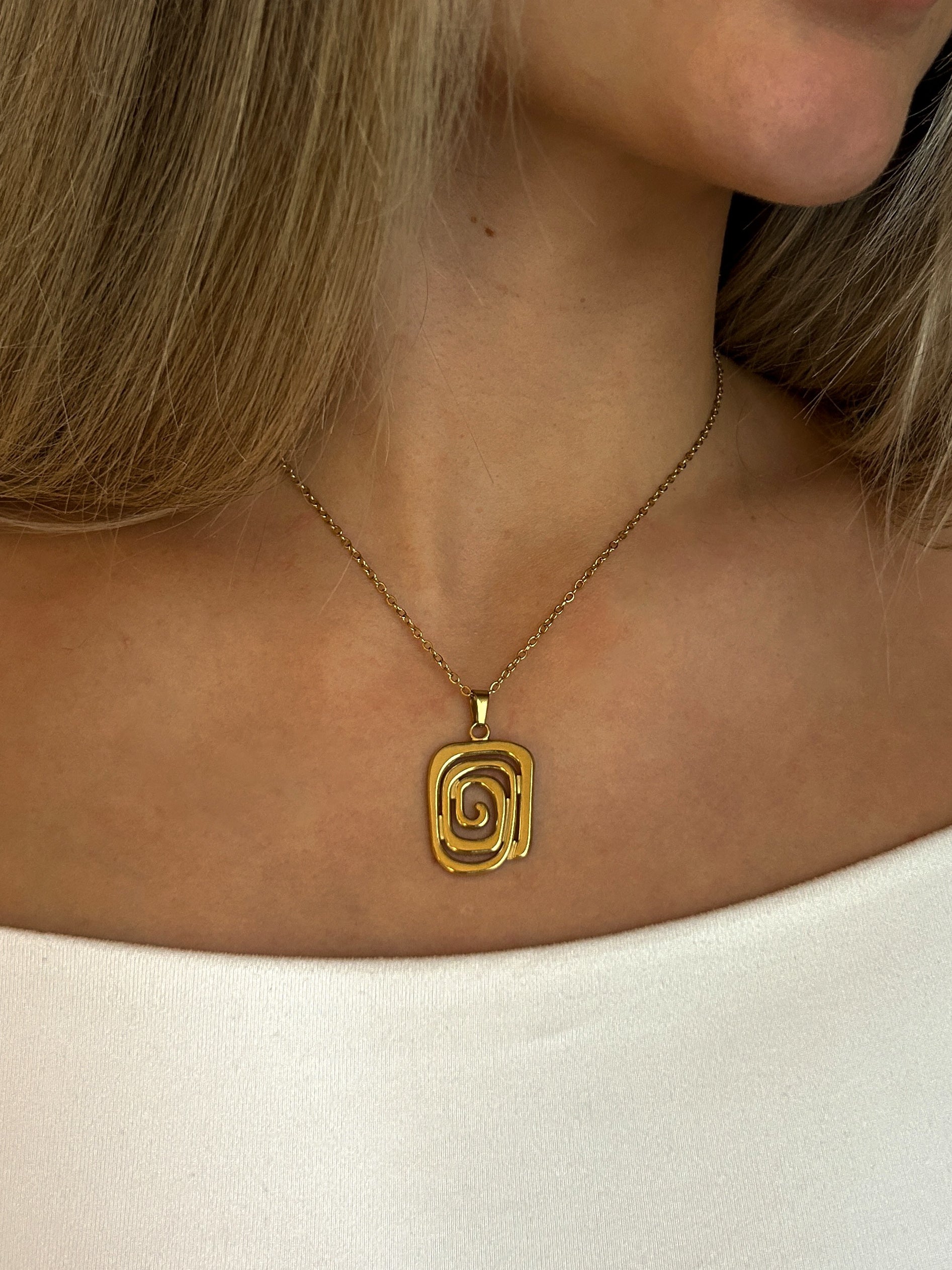 DRIFT Gold Swirl Necklace