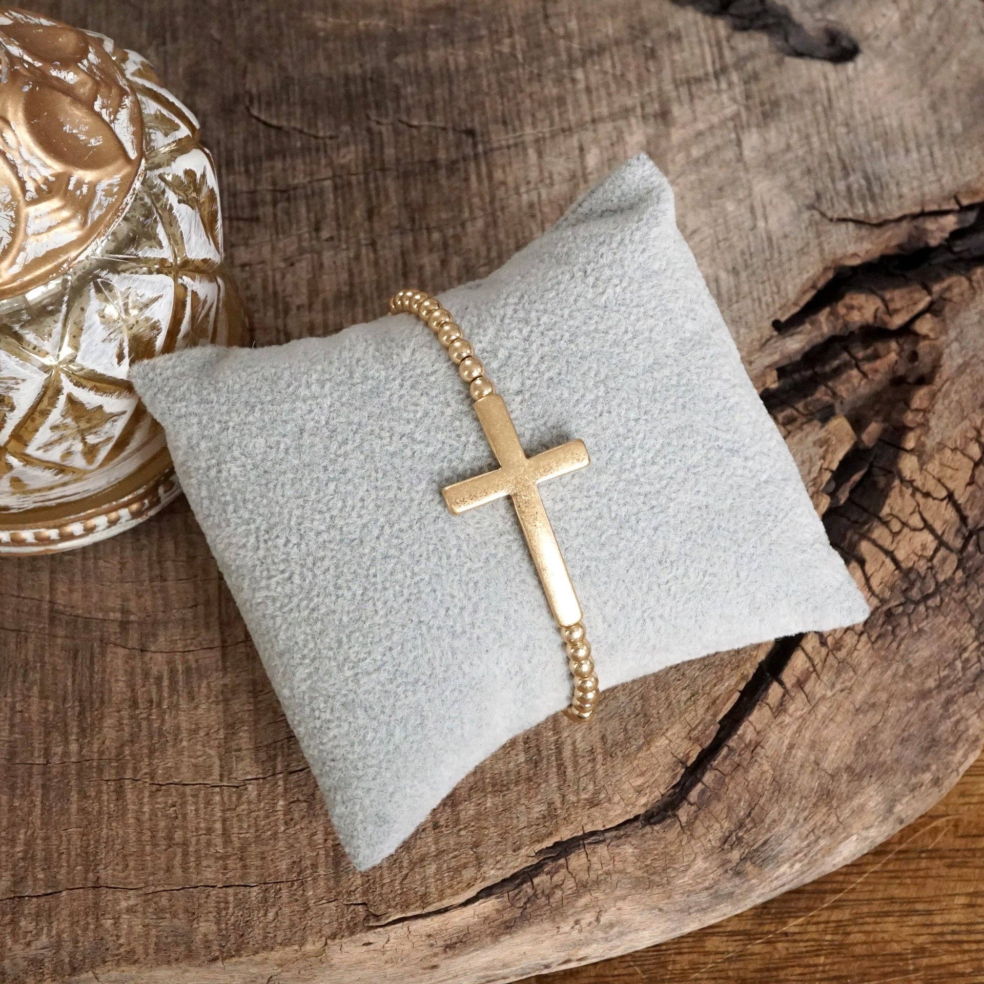 Stretchy Cross Bracelet