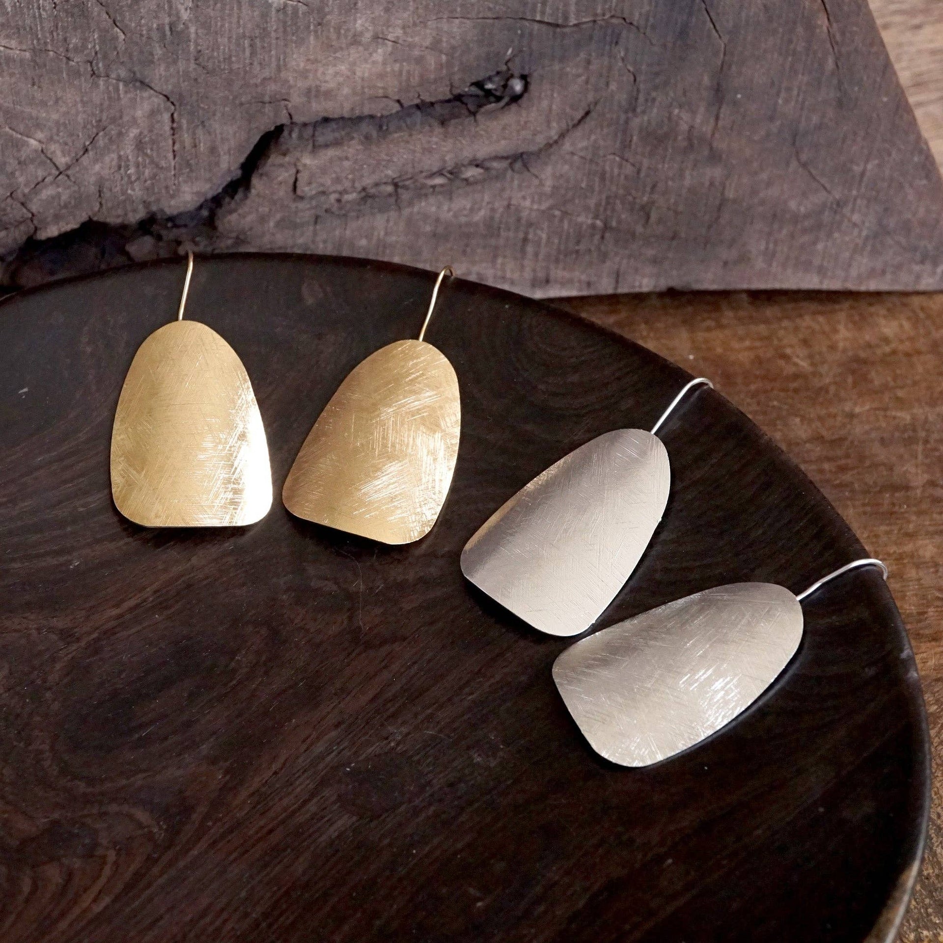 Minimalist Earrings – Gold/Silver
